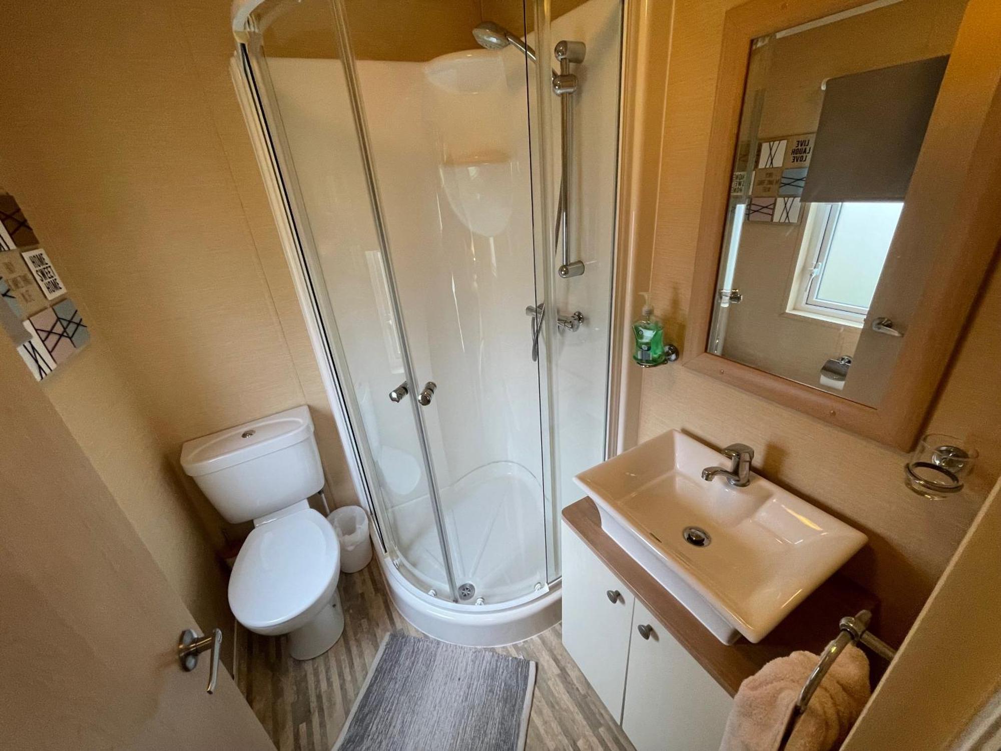 Luxury Lakeside Lodge L2 With Hot Tub Situated At Tattershall Lakes Country Park Zewnętrze zdjęcie